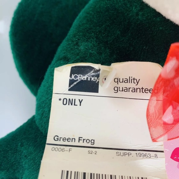VTG Applause Valentines Day Green Frog With Kissy Lips Plush Stuffed Animal Toy - Picture 5 of 10